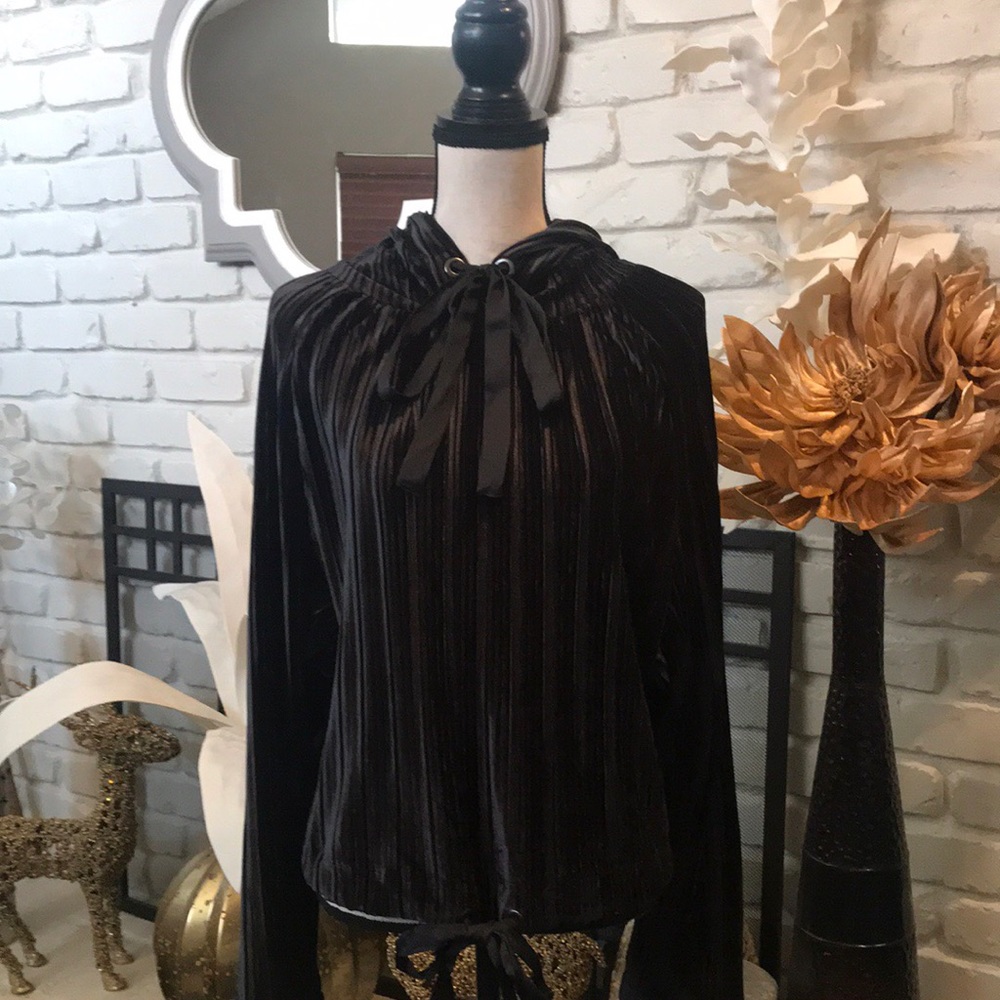 Rachel Roy fancy pullover with hood!